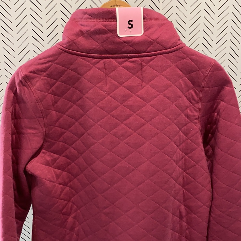 Modern Canvas women’s small berry pullover - Picture 10 of 16